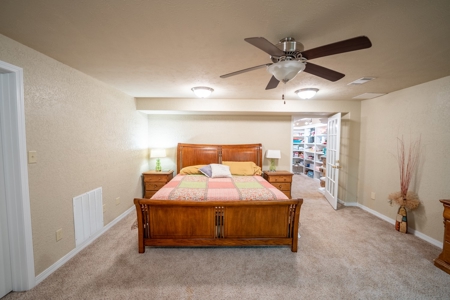 Luxury Home in Town For Sale in Howell County, MO - image 35