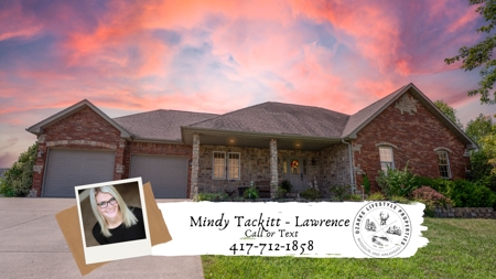 Luxury Home in Town For Sale in Howell County, MO - image 40