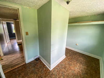 Sweet Country Home for Sale in Willis VA - image 15