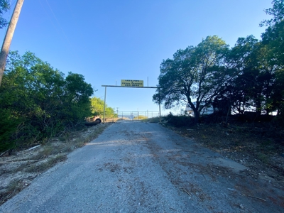 Land for Sale in Central Texas - image 3