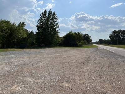 Commercial property near the Kiamichi Mtn. in Nashoba, OK - image 30