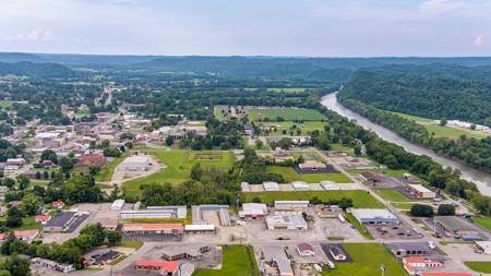 Riverfront Property in Burkesville, KY - image 31