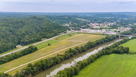Riverfront Property in Burkesville, KY - image 17