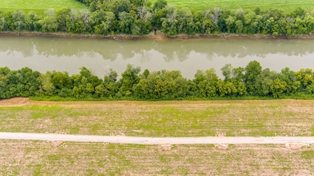 Riverfront Property in Burkesville, KY - image 23
