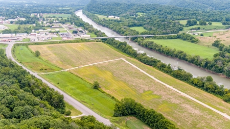 Riverfront Property in Burkesville, KY - image 25