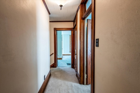 3 Bedroom Victorian Home With RV Garage in Harlan, Iowa - image 31