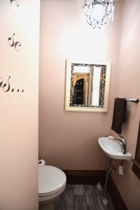 3 Bedroom Victorian Home With RV Garage in Harlan, Iowa - image 18