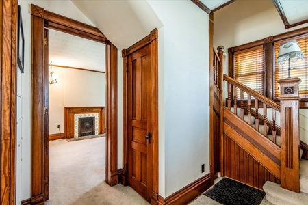3 Bedroom Victorian Home With RV Garage in Harlan, Iowa - image 23