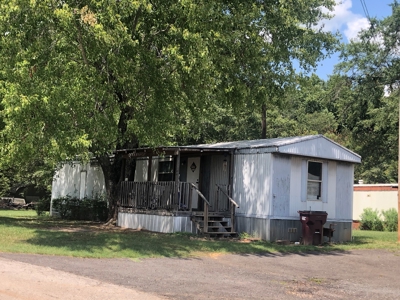 Commercial Properties on High Traffic HWY 59 - image 9
