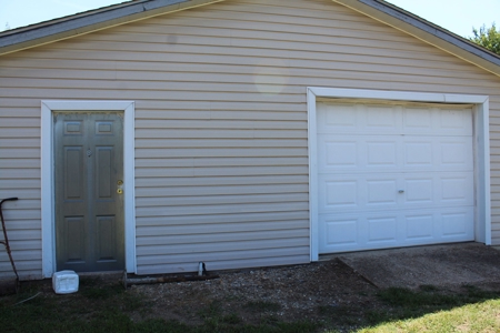 Country Home near Bull Shoals Lake in Protem, MO - image 46