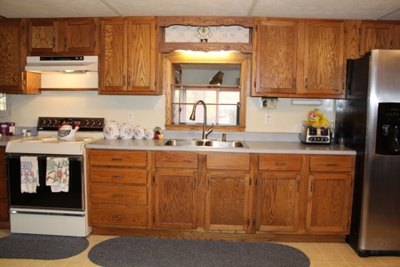 Country Home near Bull Shoals Lake in Protem, MO - image 29