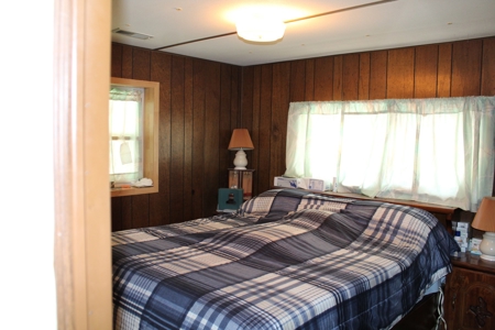 Country Home near Bull Shoals Lake in Protem, MO - image 20