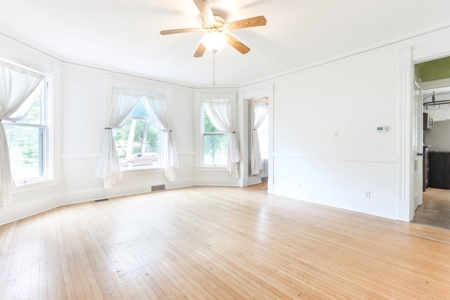 Victorian Home For Sale in Waupaca, WI - image 16
