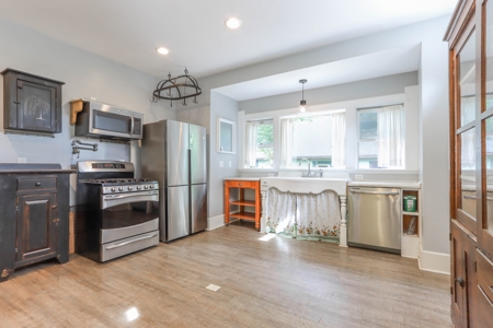 Victorian Home For Sale in Waupaca, WI - image 20