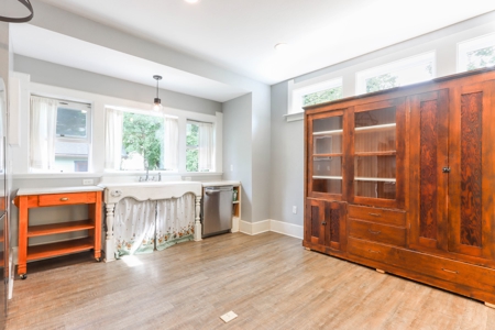 Victorian Home For Sale in Waupaca, WI - image 22