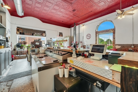 Commercial Property  For Sale In Hobart, Oklahoma - image 30