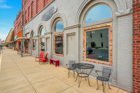 Commercial Property  For Sale In Hobart, Oklahoma - image 9