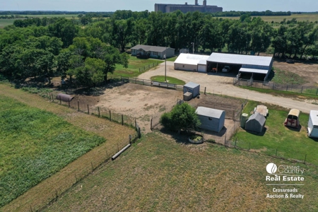 Salina, Kansas Hobby Farm Country Home For Sale Saline Co. - image 3