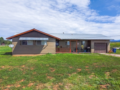 Land with Home in Colorado For Sale by Leigh Holmes! - image 6