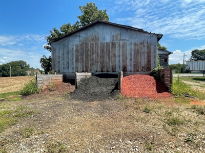 Commercial buildings & 1.45 acres 4sale near Smiths Grove KY - image 15