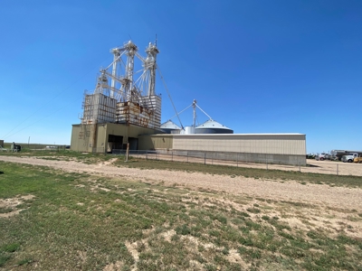 Online and Live Auction KS Swine Production Facility - image 43