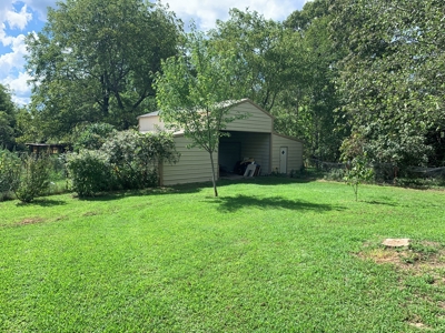 Self Sufficient Solar Powered 3bed/2bath House on 78 acres - image 50