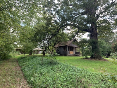 Self Sufficient Solar Powered 3bed/2bath House on 78 acres