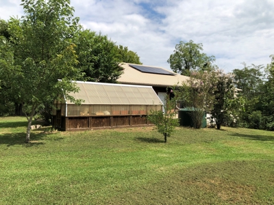 Self Sufficient Solar Powered 3bed/2bath House on 78 acres - image 43
