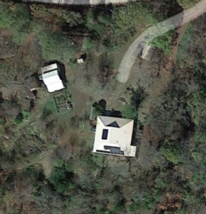 Self Sufficient Solar Powered 3bed/2bath House on 78 acres - image 1