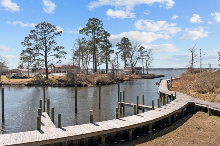 Washington, Nc Water View And Water Access Lot For Sale - image 10