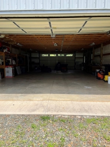 Farmhouse for Sale in Willis VA - image 22