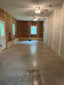 Farmhouse for Sale in Willis VA - image 35