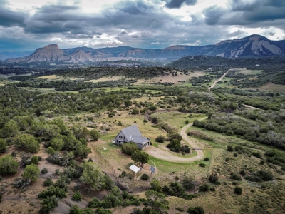 Off Grid Log Home w/ 70 acres Hunting Retreat in Colorado! - image 6