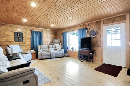 Arena, Horse Property or Income Producing Property - image 38
