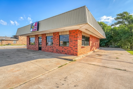 Commercial Property For Sale In Erick, OK - image 6