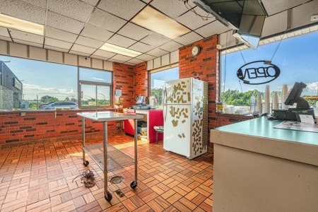 Commercial Property For Sale In Erick, OK - image 10