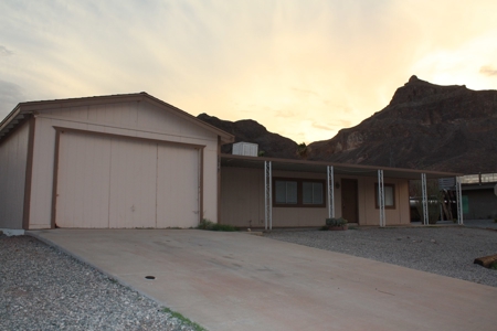 Parker AZ Home For Sale Detached Garage River Access - image 12