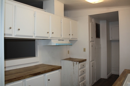 Parker AZ Home For Sale Detached Garage River Access - image 2