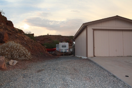 Parker AZ Home For Sale Detached Garage River Access - image 11