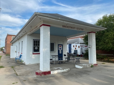 Commercial Building For Sale, Woodbine, IA, Harrison Co. - image 1