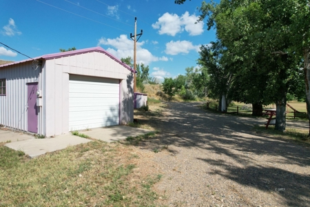 Mobile Home, Campground & RV Park for sale in Glendive, MT - image 5