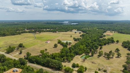 Luxury East TX Recreational Cattle Ranch for Sale in Gilmer - image 3