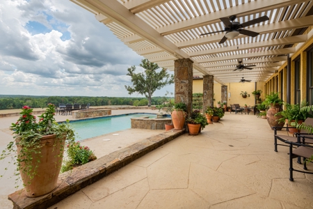 Luxury East TX Recreational Cattle Ranch for Sale in Gilmer - image 47