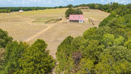 Luxury East TX Recreational Cattle Ranch for Sale in Gilmer - image 46