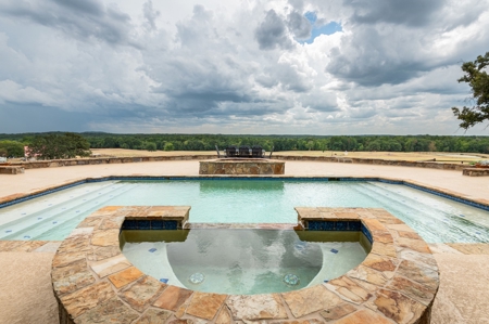 Luxury East TX Recreational Cattle Ranch for Sale in Gilmer - image 32