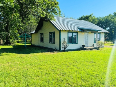 Updated Cottage Style Home Winnsboro Texas Wood County Tx - image 7