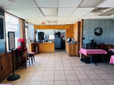 Restaurant For Sale In Melbourne, Arkansas - image 11