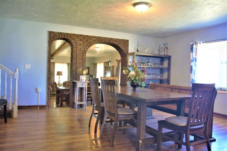 Multi-Use Commercial, Horse, Farming, Residential Property - image 8