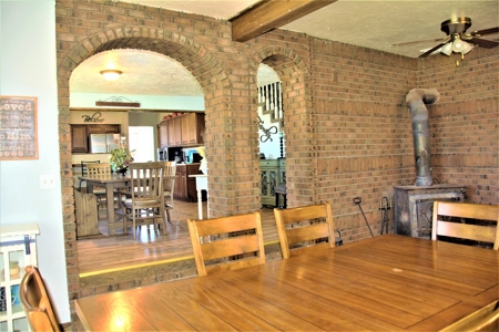 Multi-Use Commercial, Horse, Farming, Residential Property - image 15