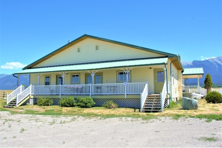 Multi-Use Commercial, Horse, Farming, Residential Property - image 3